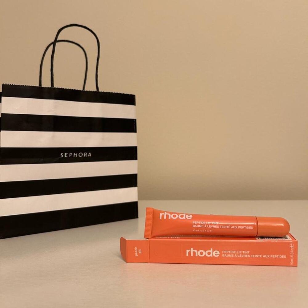 Rhode Peach Pit Peptide Lip Tint Hailey Bieber Glazed Lip Viral Shade NEW Gloss